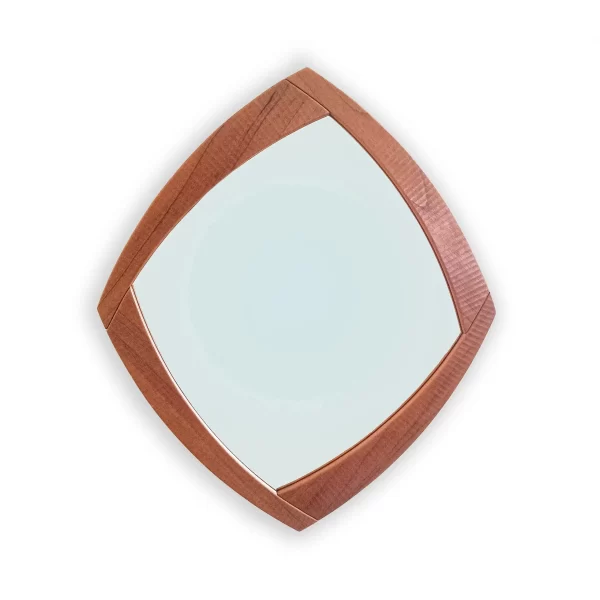 Gaija Mirror